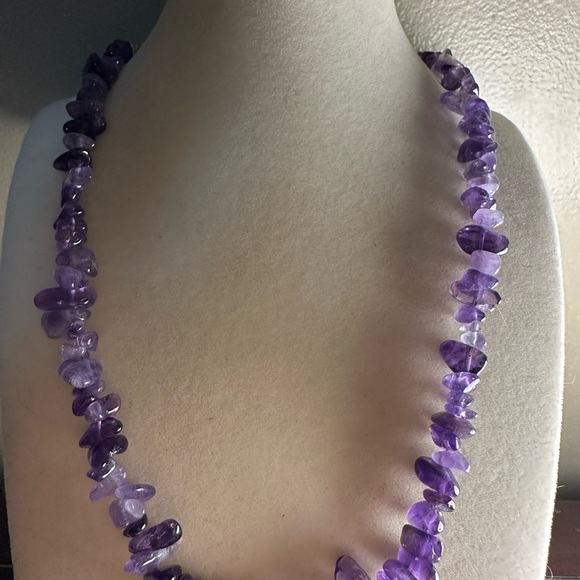Amethyst Chips Beaded Necklace with Gold Tone Hardware - Picture 7 of 14